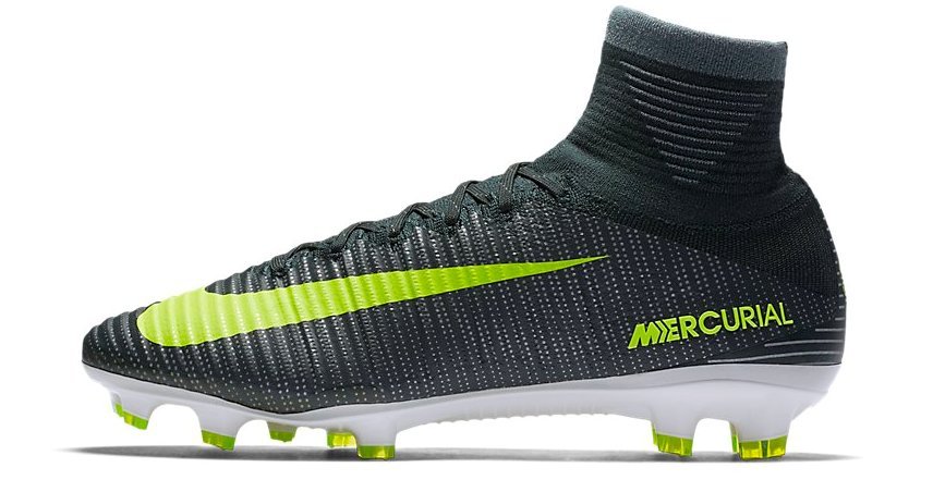 Nike mercurial superfly v store cr7 fg soccer cleats