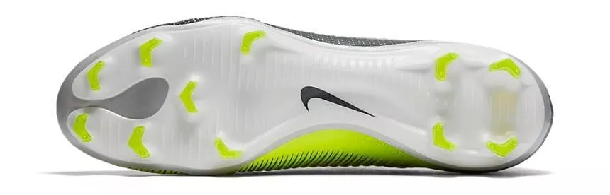 Pánské kopačky Nike Mercurial Vapor XI CR7 FG