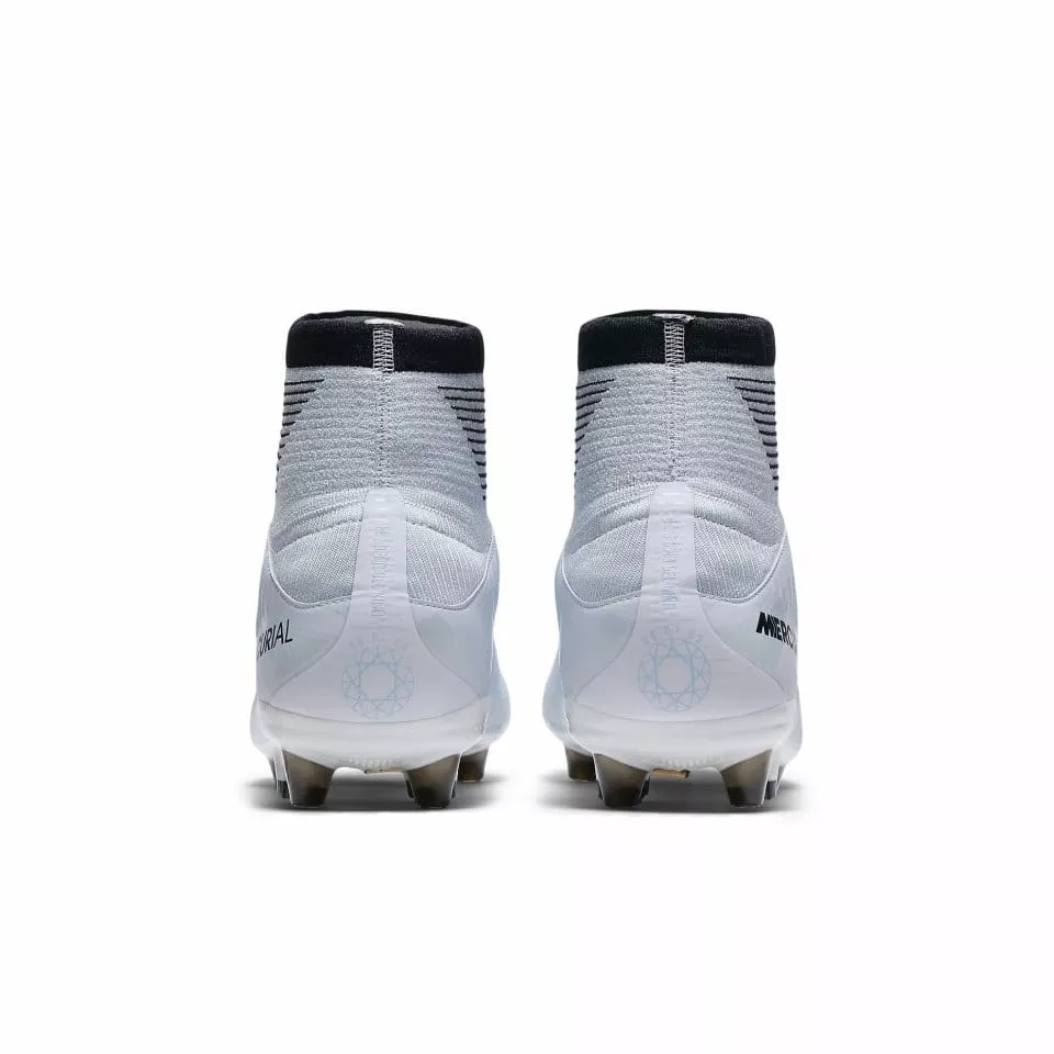 Kopačky Nike MERCURIAL VELCE 3 DF CR7 AGPRO