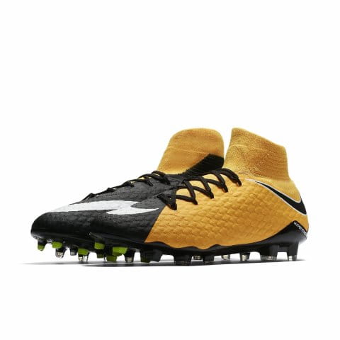 nike hypervenom phatal 3 fg