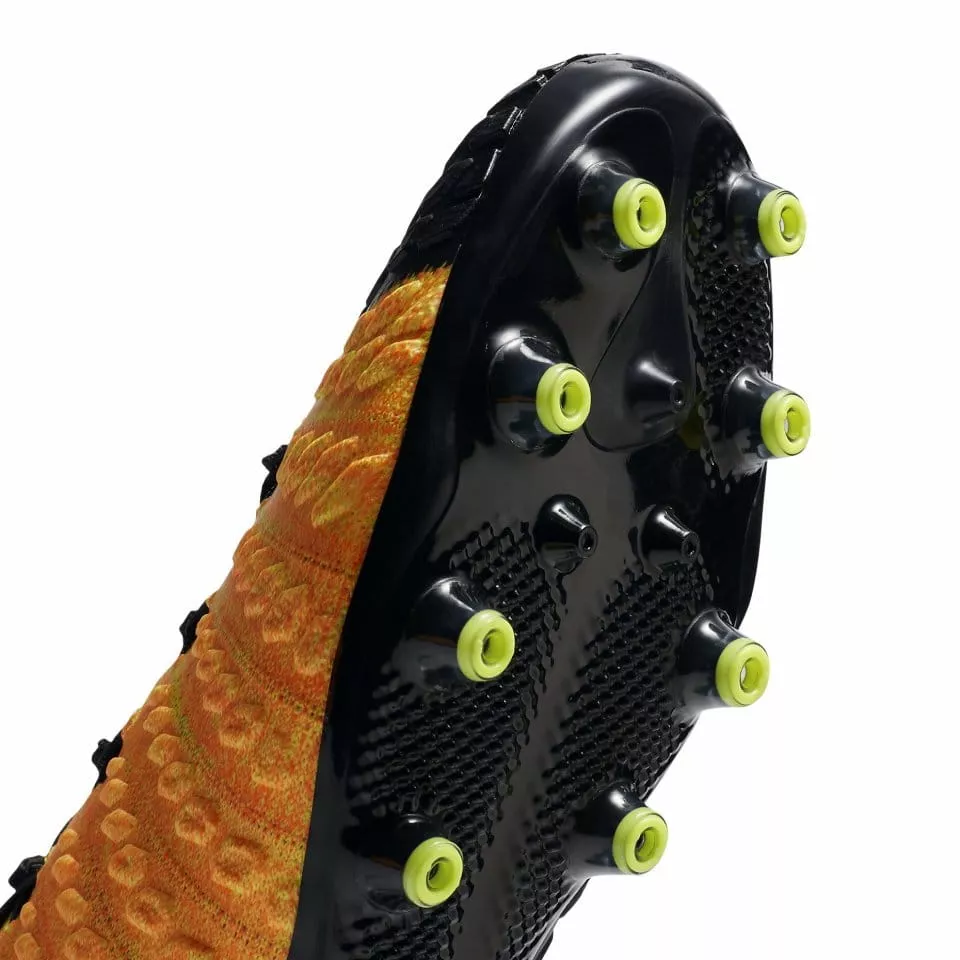 Kopačky Nike HYPERVENOM PHANTOM III AGPRO