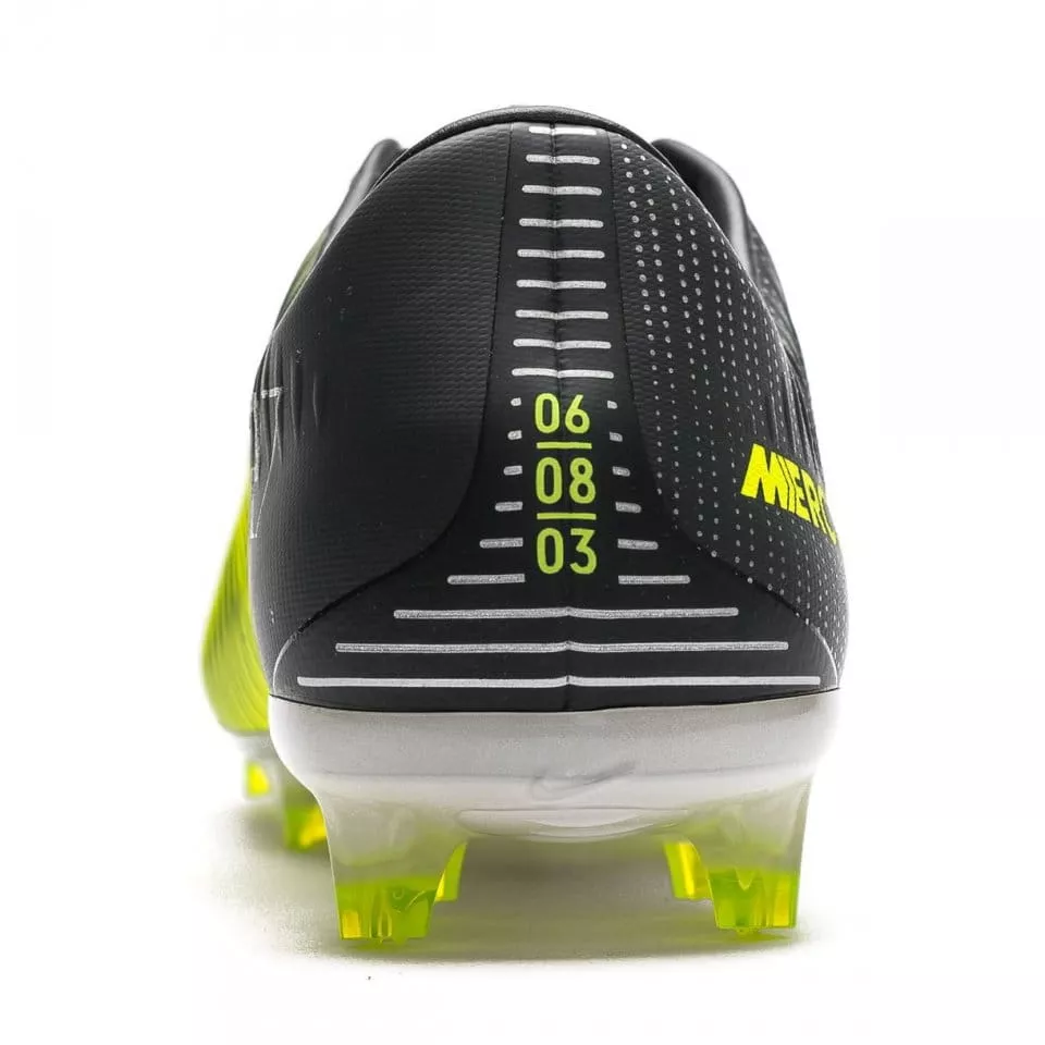 Pánské kopačky Nike Mercurial Veloce III CR7 FG
