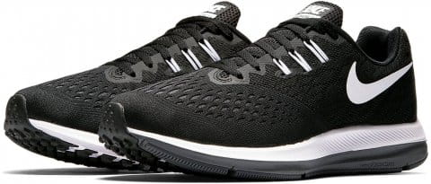 nike zoom winflo 4 black