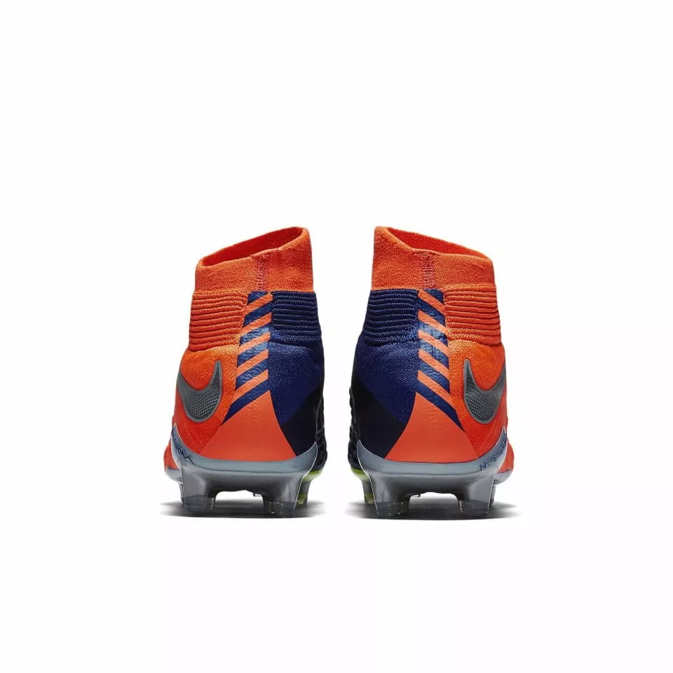 Kopačky Nike HYPERVENOM PHANTOM III DF FG