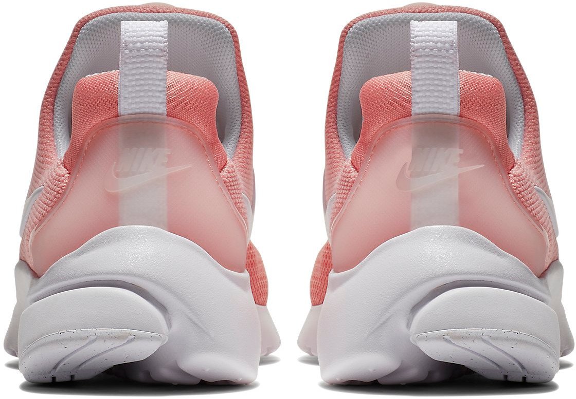 Nike women's hotsell presto fly peach/white