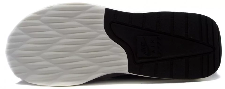 Pánská volnočasová obuv Nike Air Max Nostalgic