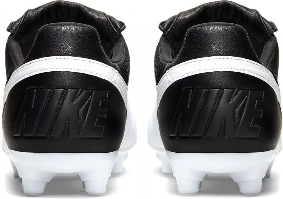 Football shoes Nike THE PREMIER II FG