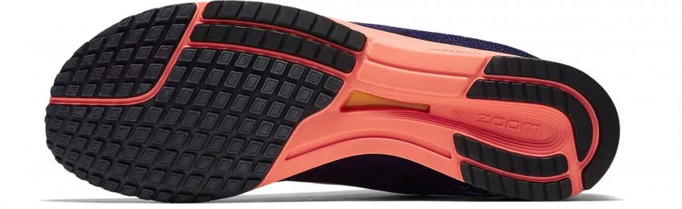 Unisex závodní obuv Nike Zoom Streak LT4
