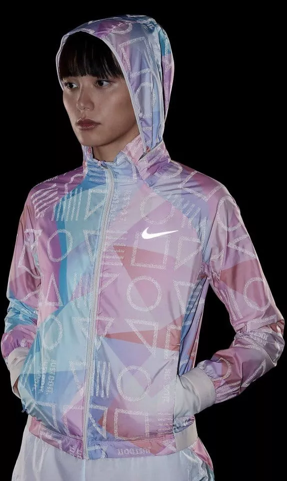 Nike W NK SHLD JKT HD PR FL Kapucnis kabát