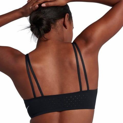 nike indy breathe bra