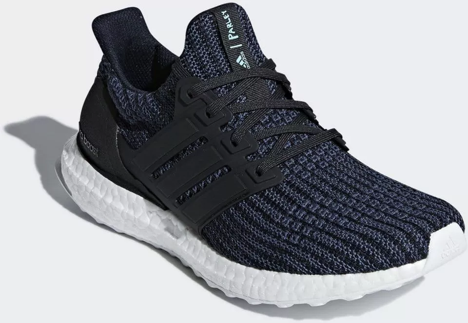 Running shoes adidas UltraBOOST Parley w