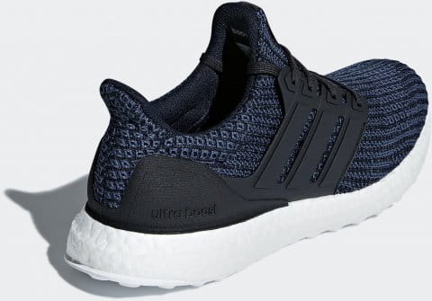 Running shoes adidas UltraBOOST Parley 