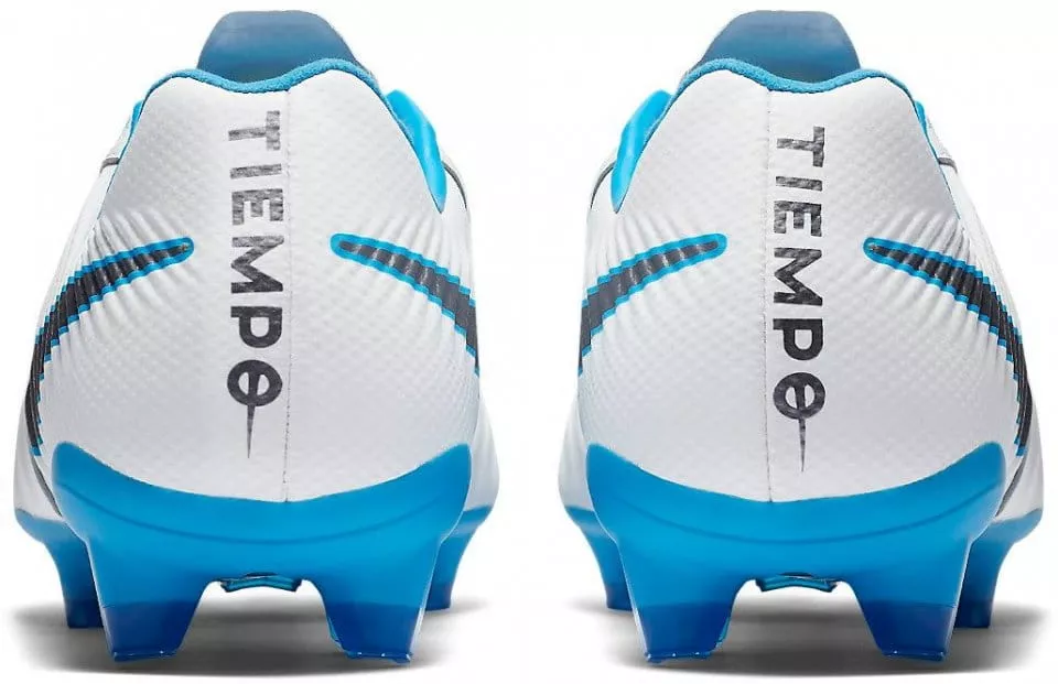 Football shoes Nike LEGEND 7 PRO FG