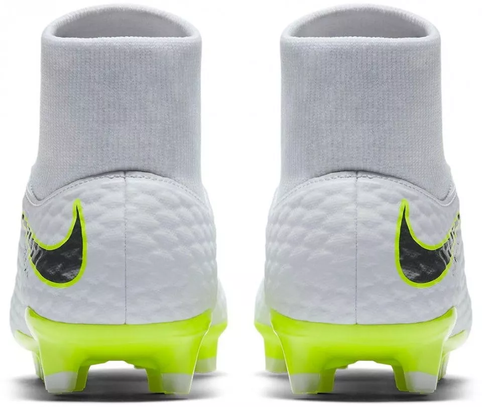 Football shoes Nike PHANTOM 3 ACADEMY DF FG
