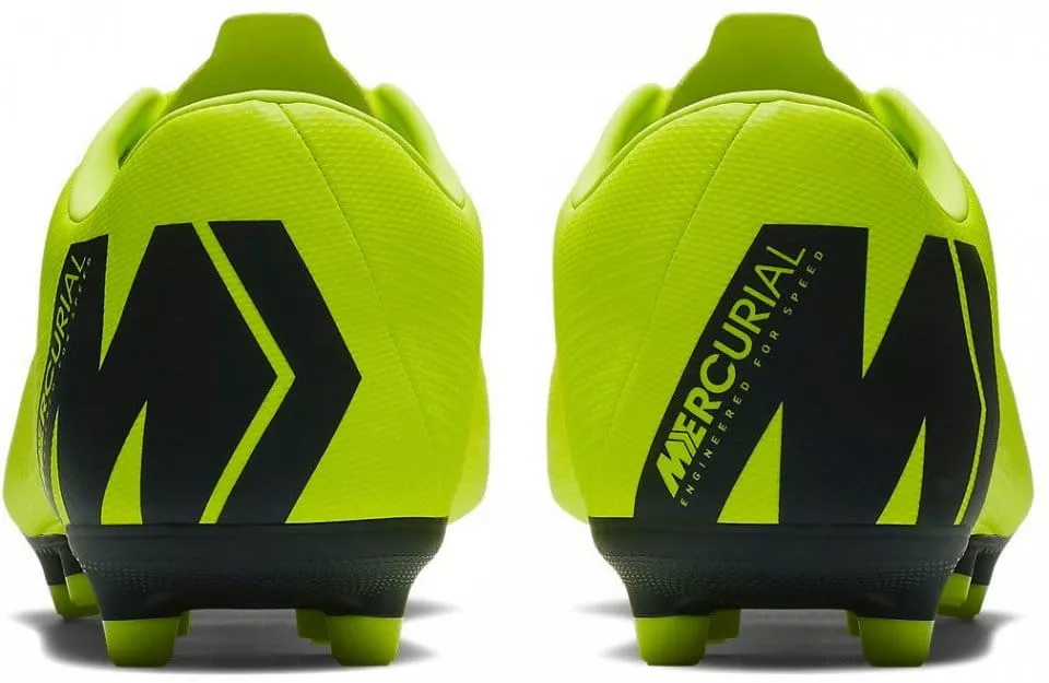 Botas de fútbol Nike VAPOR 12 ACADEMY FG/MG