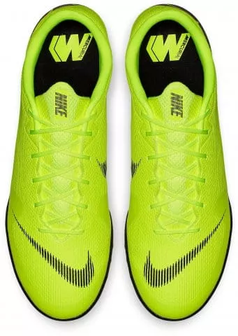 Casco Corte de pelo pedal Botas de fútbol Nike VAPOR 12 ACADEMY TF - 11teamsports.es