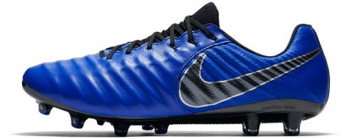 nike legend 7 ag pro