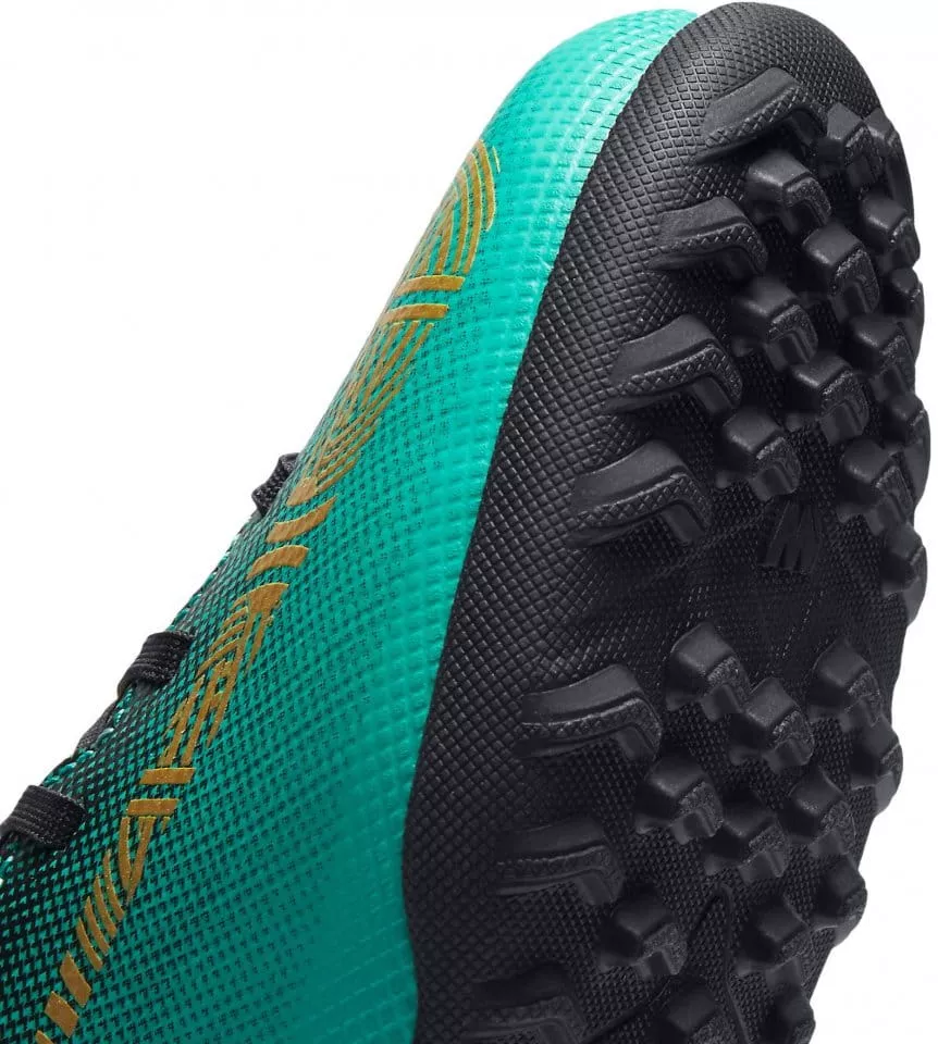 Dětské turfy Nike Mercurial VaporX 12 Club CR7 TF