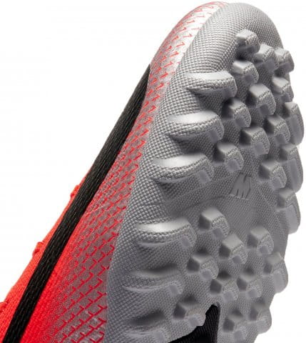 Football shoes Nike SUPERFLYX 6 ACADEMY 