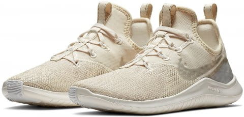 nike wmns nike free tr 8 chmp