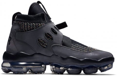 vapormax premier flyknit on feet