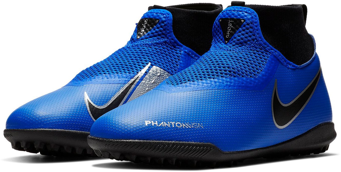 Nike Phantom Vsn 2 Club Df Ic Football Shoes Men . Flipkart