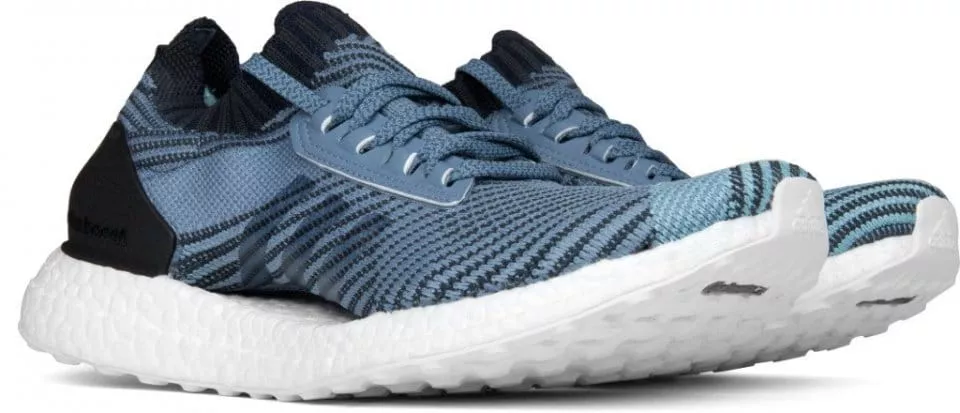 Running shoes adidas UltraBOOST X Parley