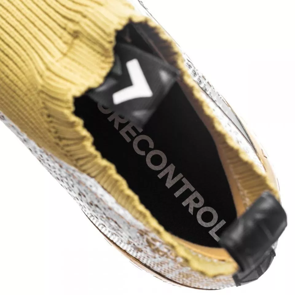 Pánské kopačky adidas ACE 16+ PureControl FG