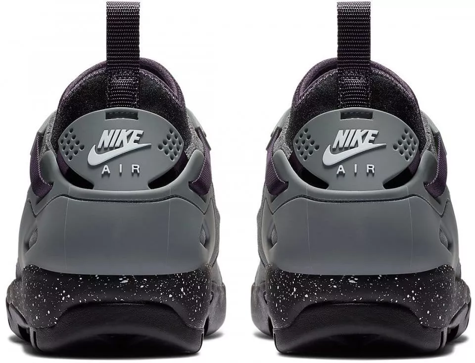 Shoes Nike AIR REVADERCHI