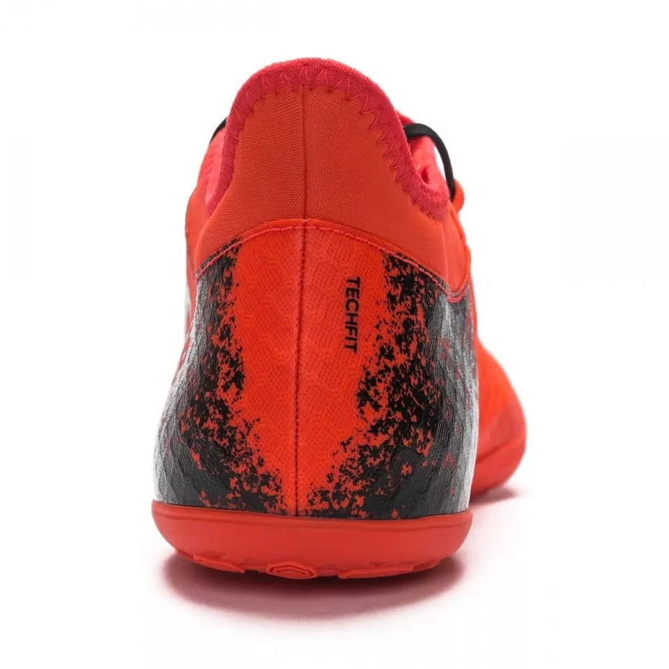 Indoor soccer shoes adidas X 16.2 COURT Top4Football.com