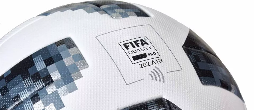 Oficiální fotbalový míč adidas World Cup Telstar 2018