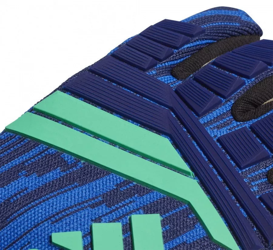 Goalkeeper's gloves adidas PRE PRO