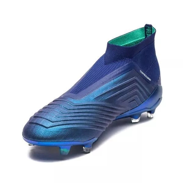 Botas de fútbol adidas PREDATOR 18+ FG