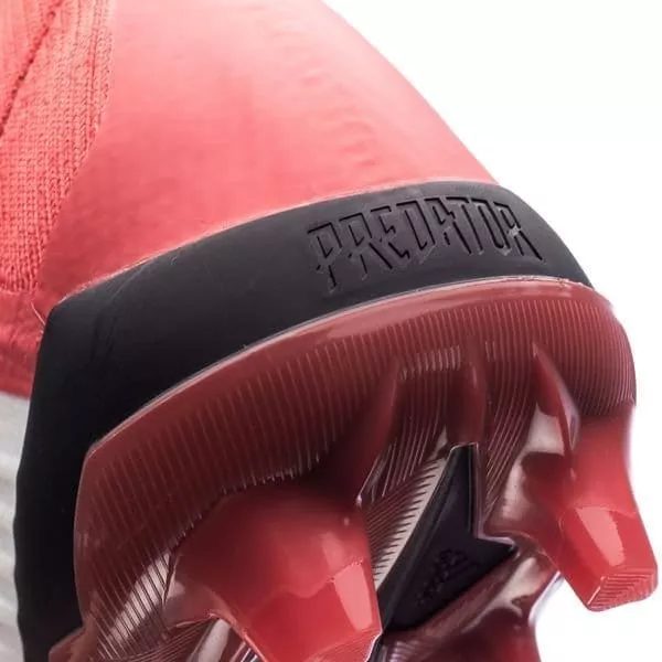 Pánské kopačky adidas Predator 18.1 FG