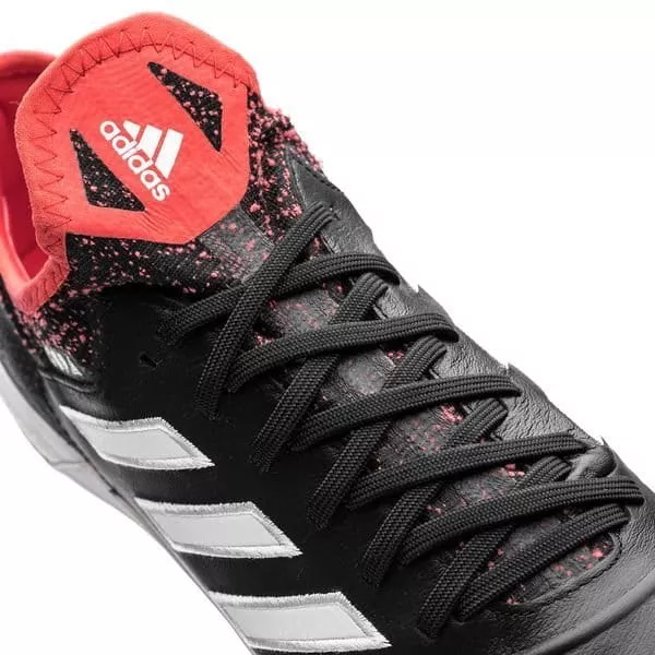 Pantofi fotbal de sală adidas COPA TANGO 18.1 IN