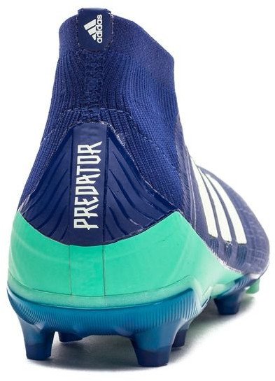 Football shoes adidas PREDATOR 18+ FG J