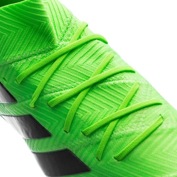 Messi clearance 18.1 boots