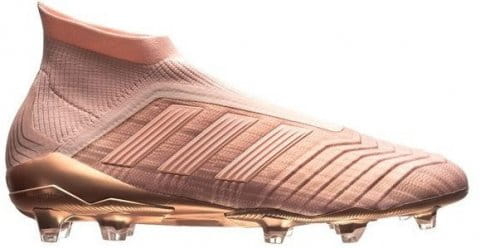 Football shoes adidas PREDATOR 18+ FG 