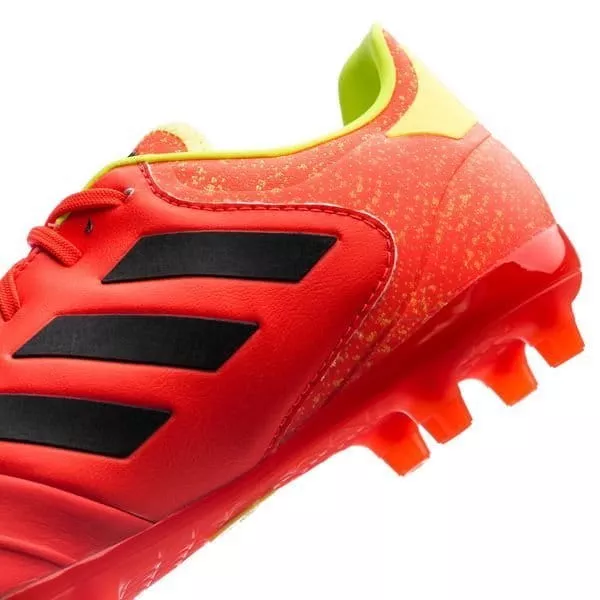 adidas COPA 18.2 FG Futballcipő