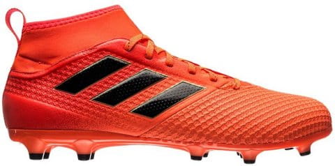 ace football shoes