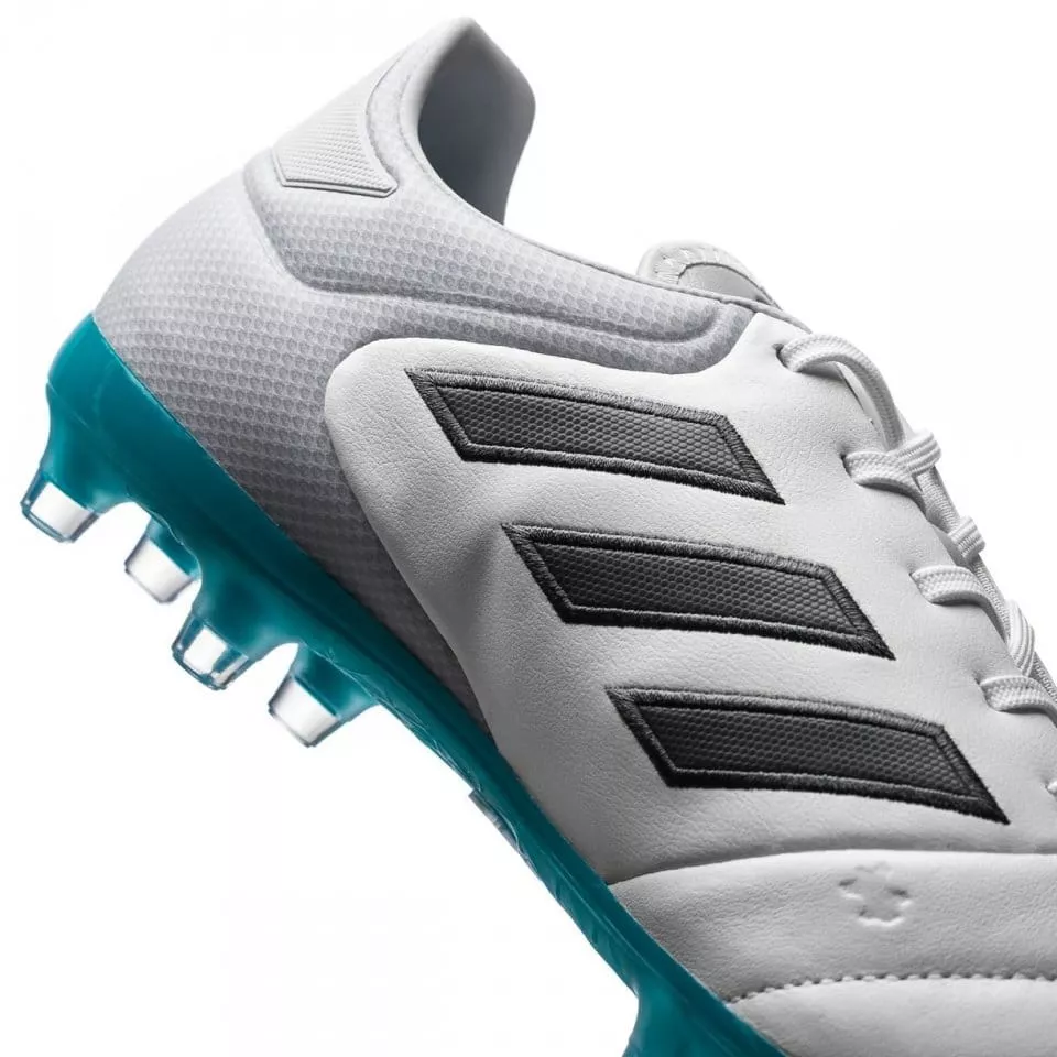 oortelefoon Vertrek kever Football shoes adidas COPA 17.2 FG - Top4Football.com
