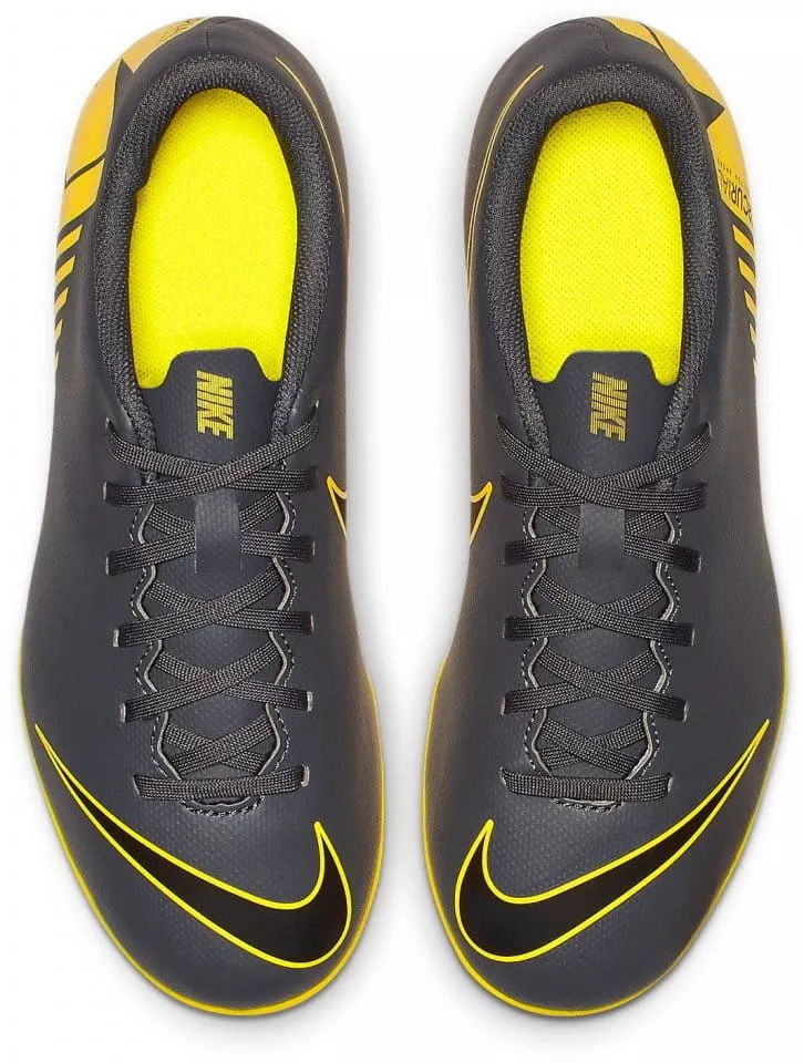Football shoes Nike JR VAPOR 12 CLUB GS FG/MG