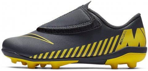 Football shoes Nike JR VAPOR 12 CLUB PS 
