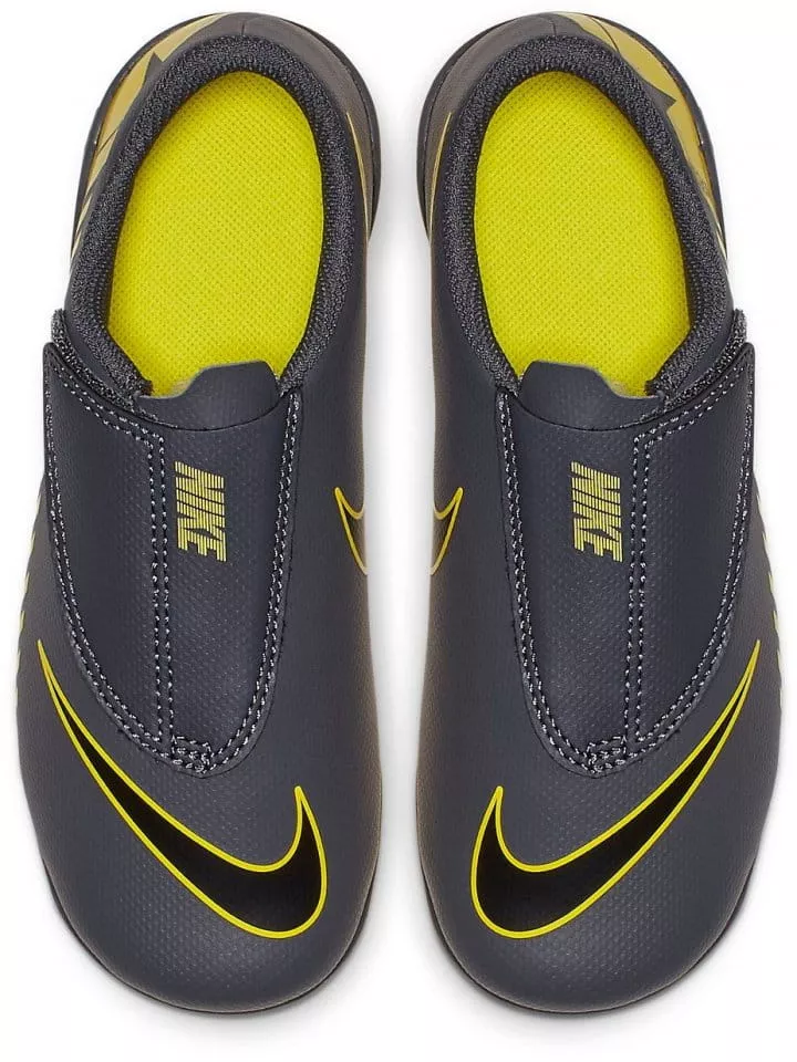 Football shoes Nike JR VAPOR 12 CLUB PS (V) FG/MG