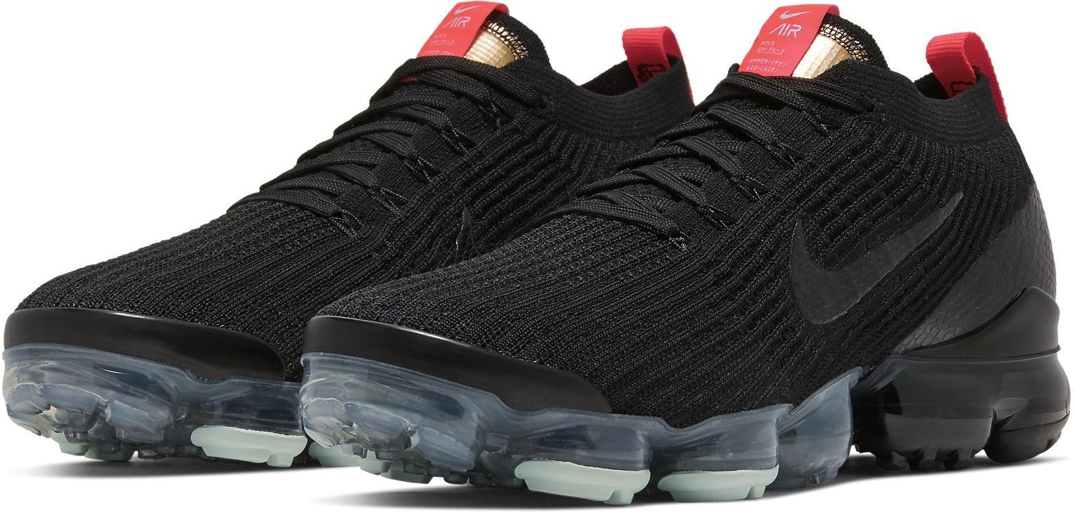 vapormax flyknit 3 black and red