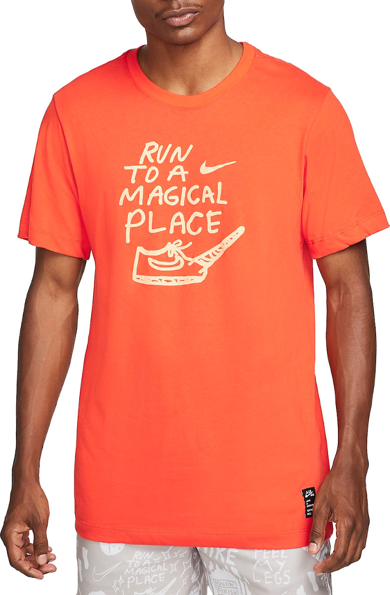 Pánské běžecké triko s krátkým rukávem Nike Dri-FIT Nathan Bell