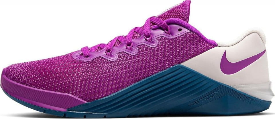Nike WMNS METCON 5 Fitness cipők