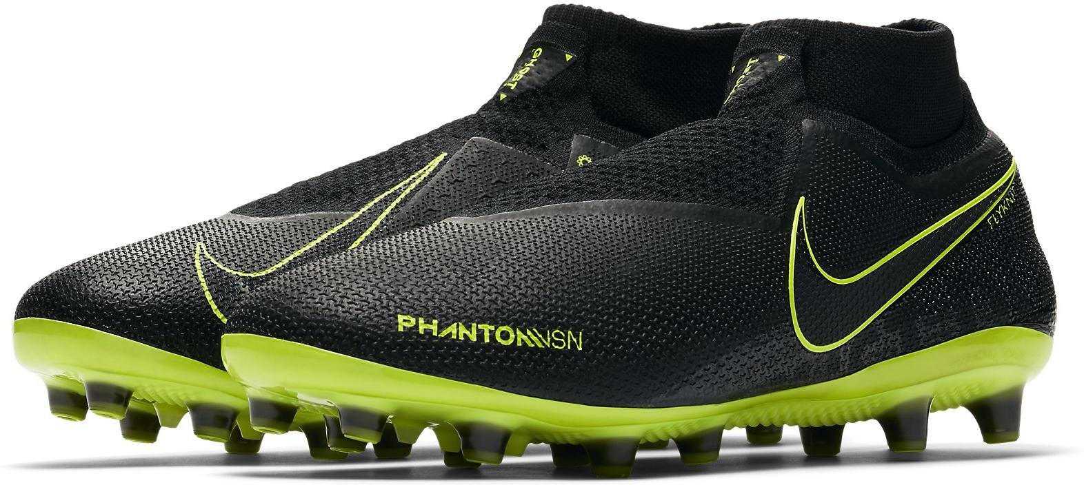 Nike Phantom VSN Academy football boots Football .