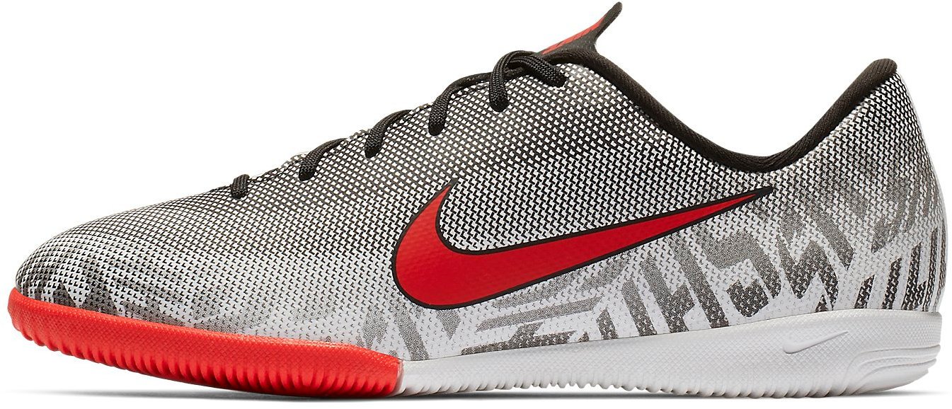 Indoor/court shoes Nike JR VAPOR 12 