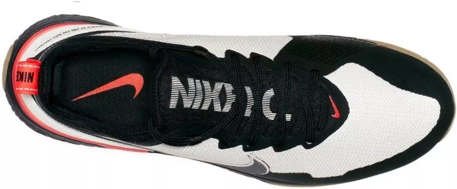 Indoor soccer shoes Nike FC